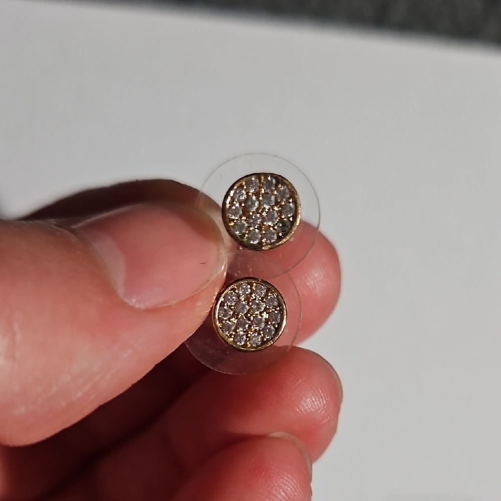 Elegant Stud Earrings